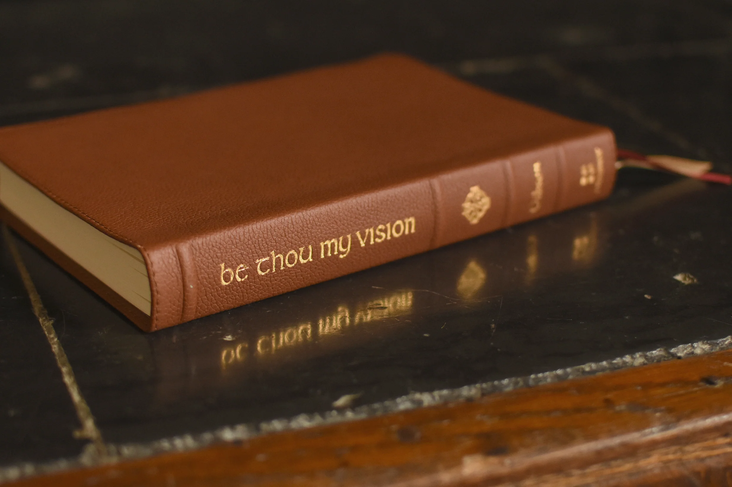 Be Thou My Vision: A Liturgy for Daily Worship (Exclusive Cowhide Leather Edition) - Image 6