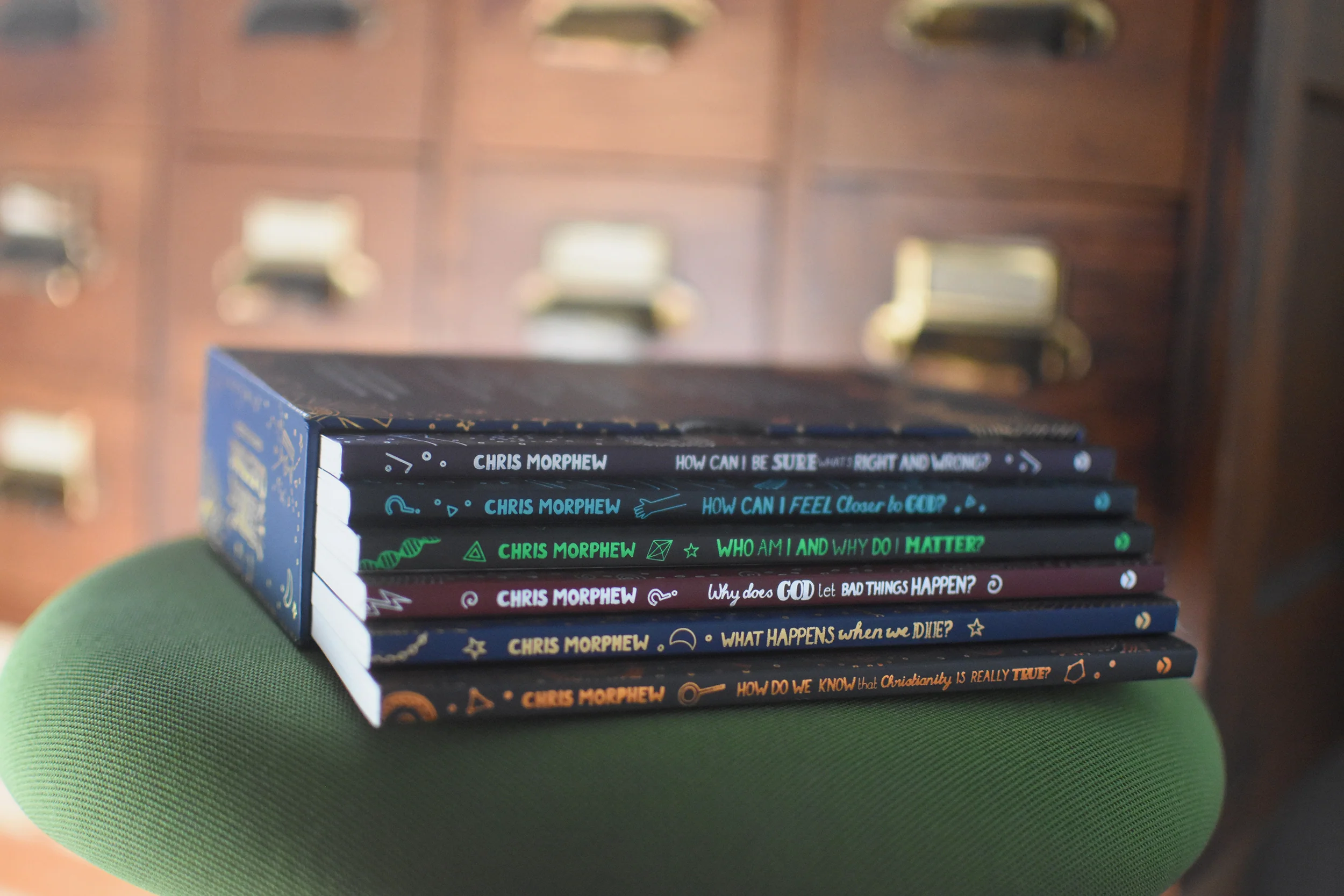 Big Questions Complete Collection: 6-Book Boxed Set (Big Questions) - Image 8