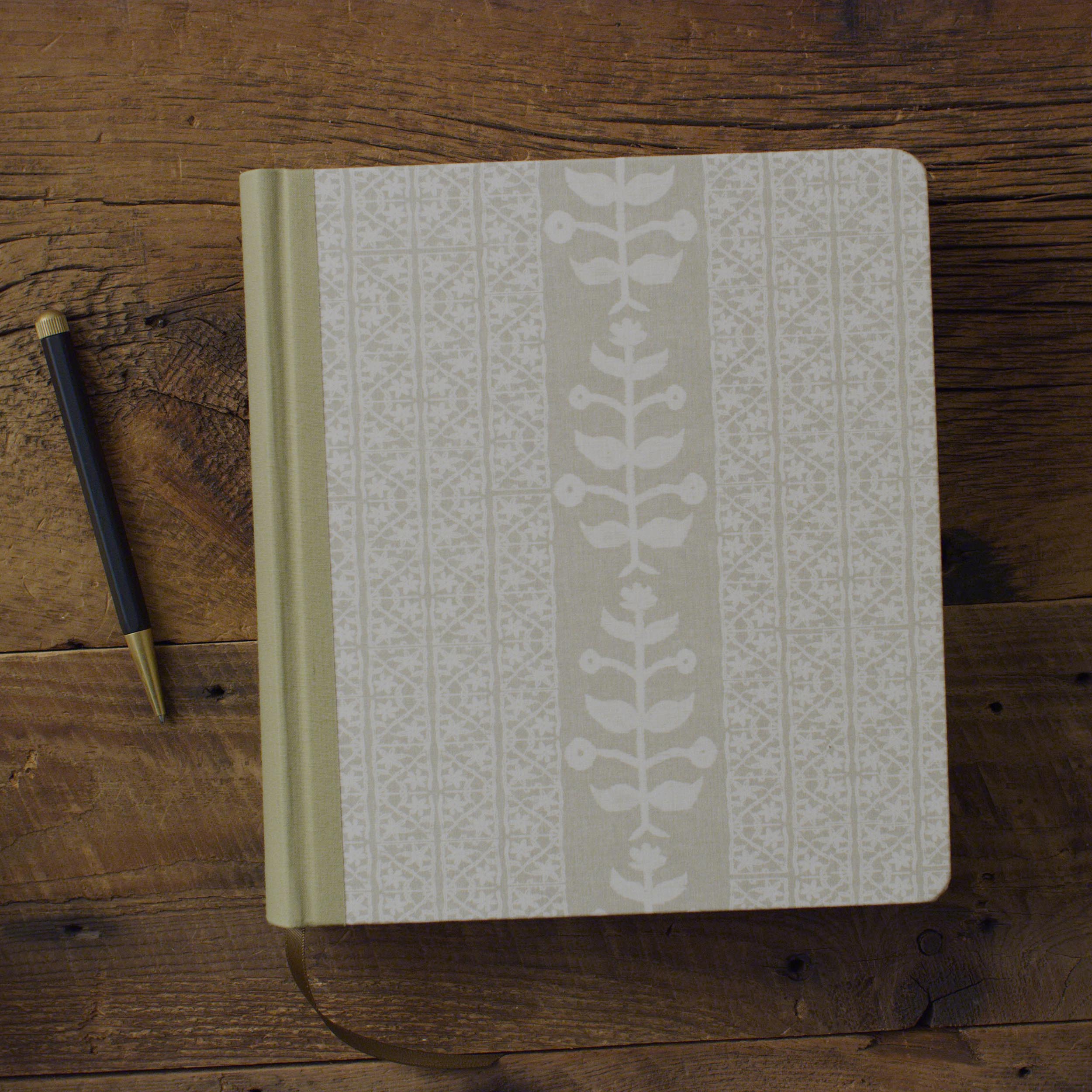 ESV Journaling Study Bible, Artist Series (Cloth Over Board, Lulie Wallace, Isa) - Image 2