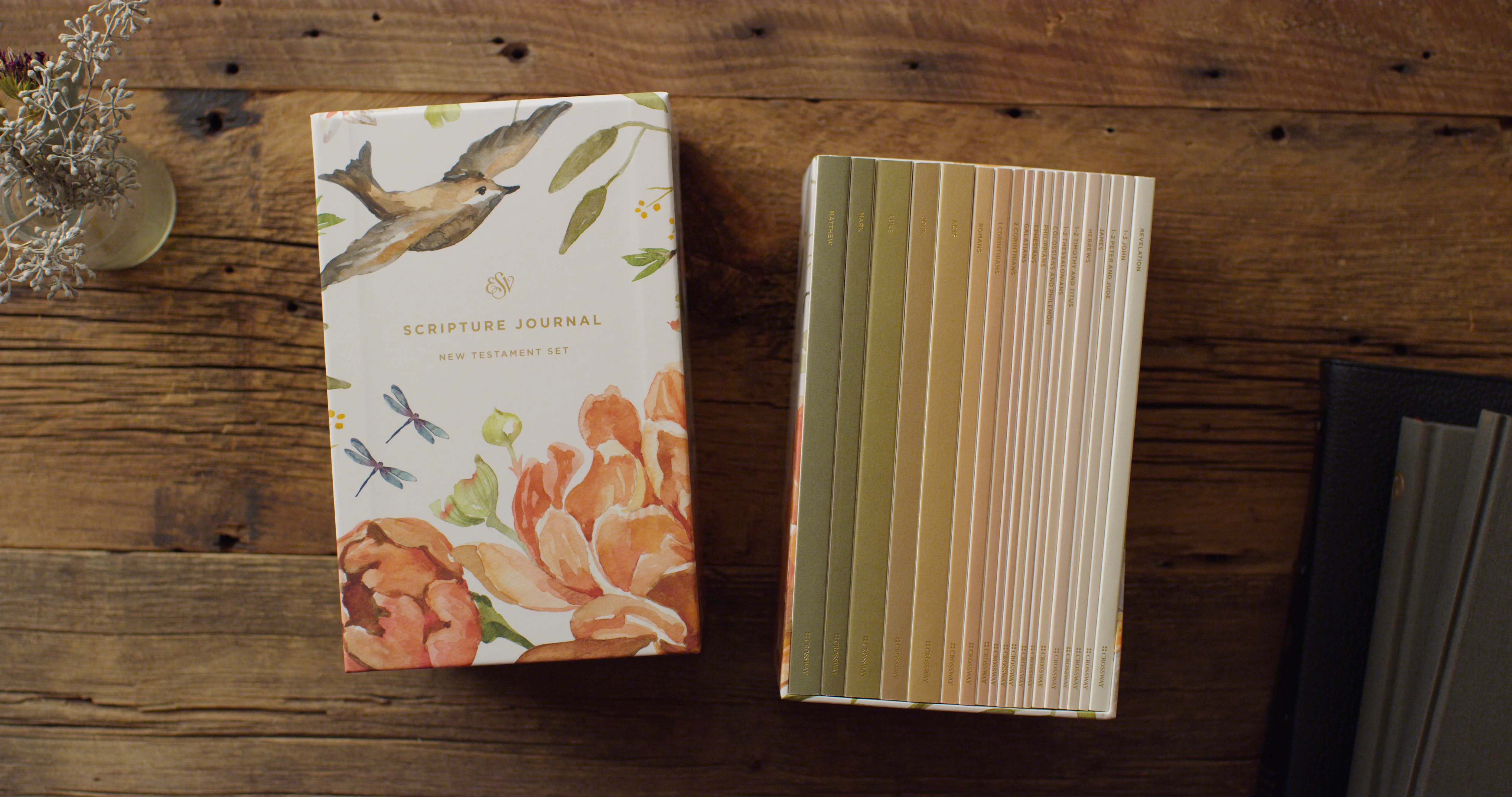 ESV Scripture Journal: New Testament Set (Artwork by Ruth Chou Simons) - Image 7