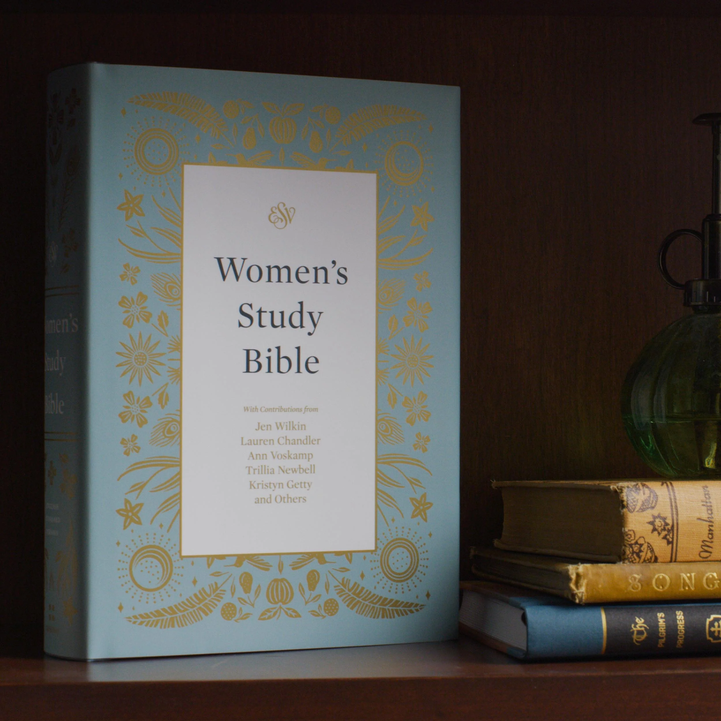 ESV Women's Study Bible (Hardcover) - Image 3