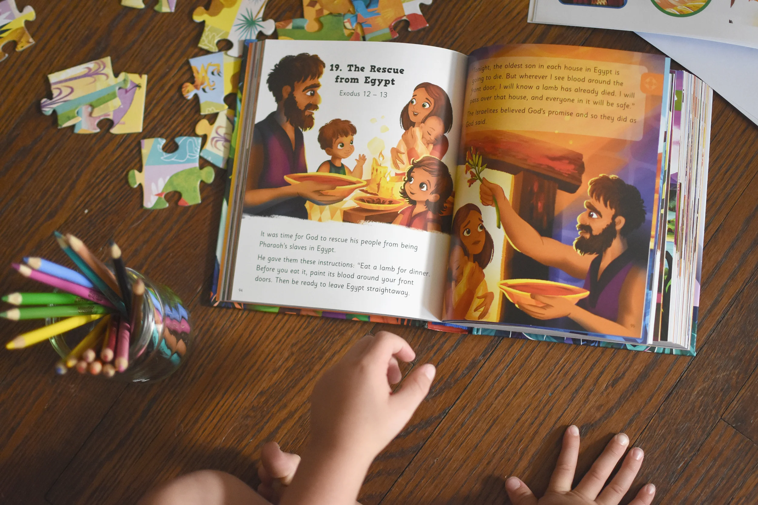 God's Big Promises Bible Storybook - Image 5