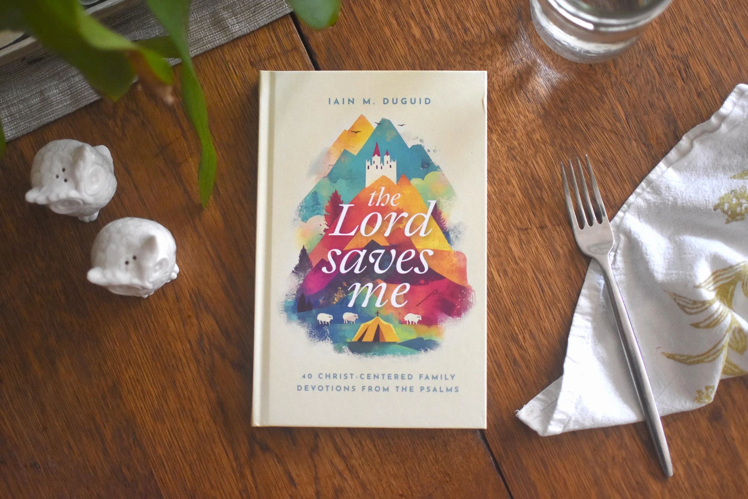 The Lord Saves Me: 40 Christ-Centered Family Devotions from the Psalms - Image 2
